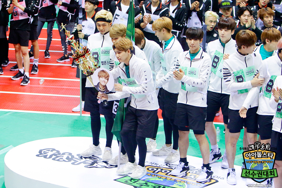 [Picture] BTS at 2016 “Idol Star Athletics Championships” Chuseok